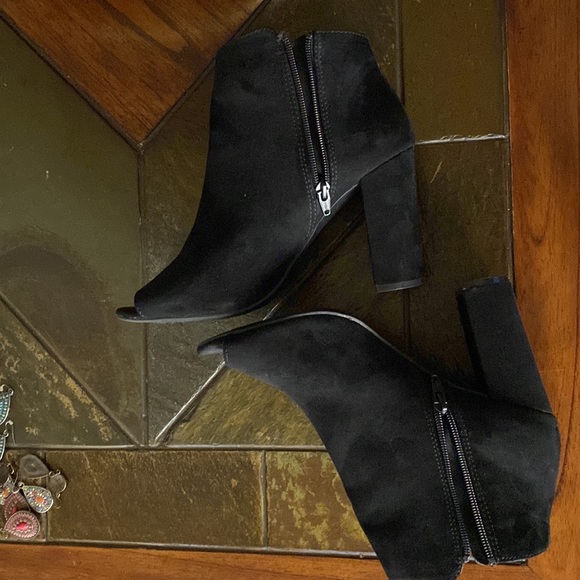 Suede Peep Toe Bootie Edelman Madden Nine West Camuto Macys Nordstroms 10 - Picture 3 of 9